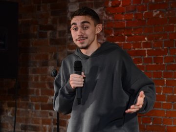 Stand-up на троих