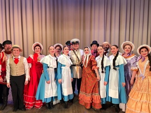Ансамбль песни и танца народов Урала «Прикамье»
