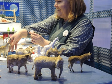 Новогодняя волшебная лошадка из ваты