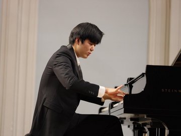 Великолепный рояль