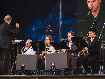 30 лет стиля