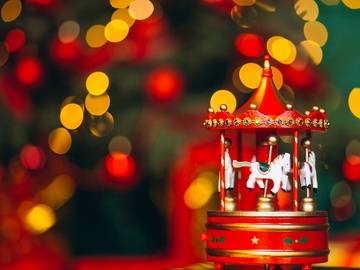 Ёлка-малышка