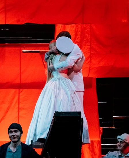 Алые паруса