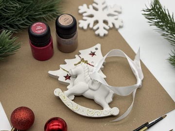 Новогодний мастер-класс по росписи ёлочных игрушек