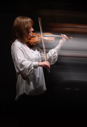 Елена Ревич (скрипка)