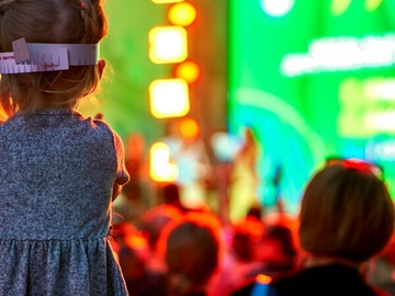 По лесным тропинкам