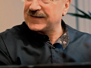 Акцент на бас