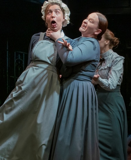 Замок Рейвенскрофт