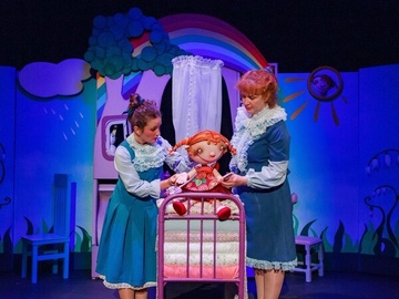 Про девочку Аню и кошку Алиску