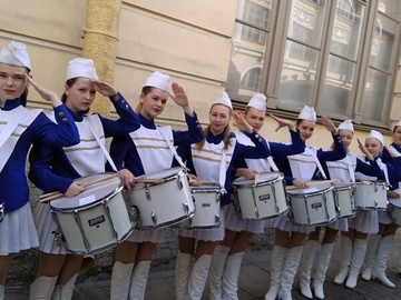 Отчётный концерт коллективов оркестра барабанщиц «Виктория» и центра танца «Импульс»
