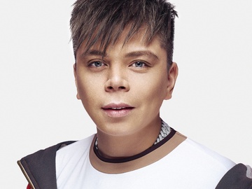Элвин Грей