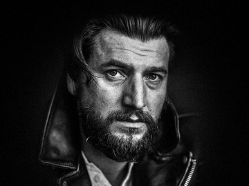 Александр Устюгов с оркестром