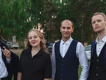 Мы желаем счастья вам